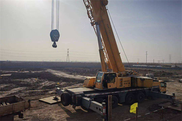 新疆大型起重吊装机